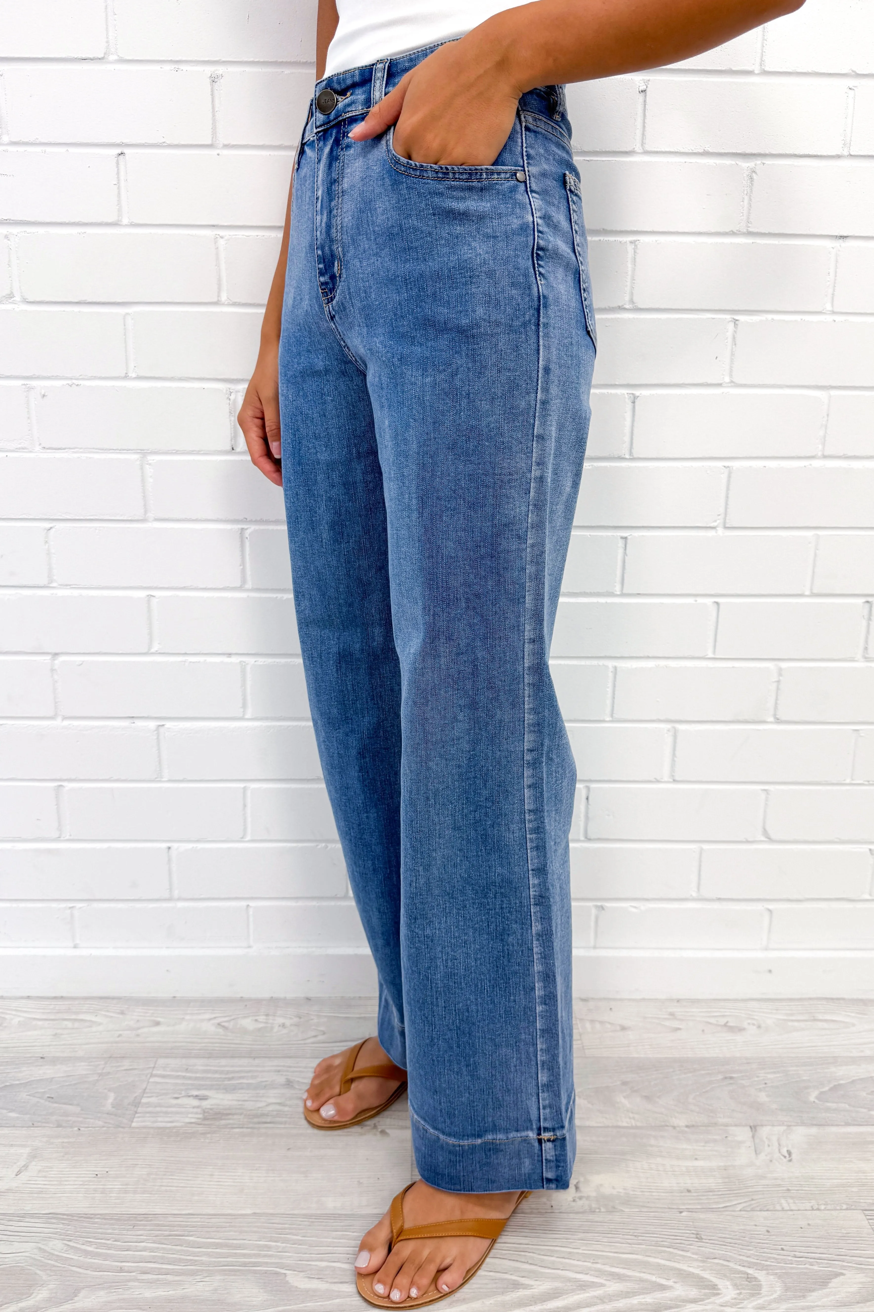 Adley Jeans