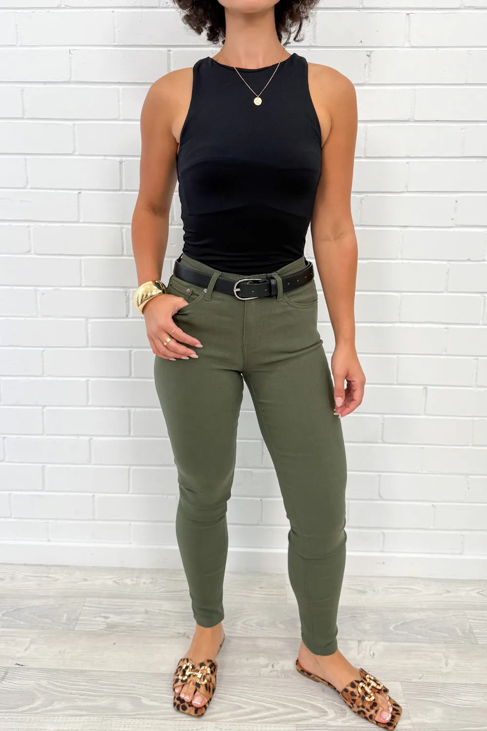 Alexa Pants Petite