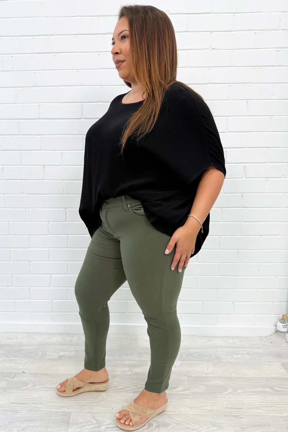 Alexa Pants Petite