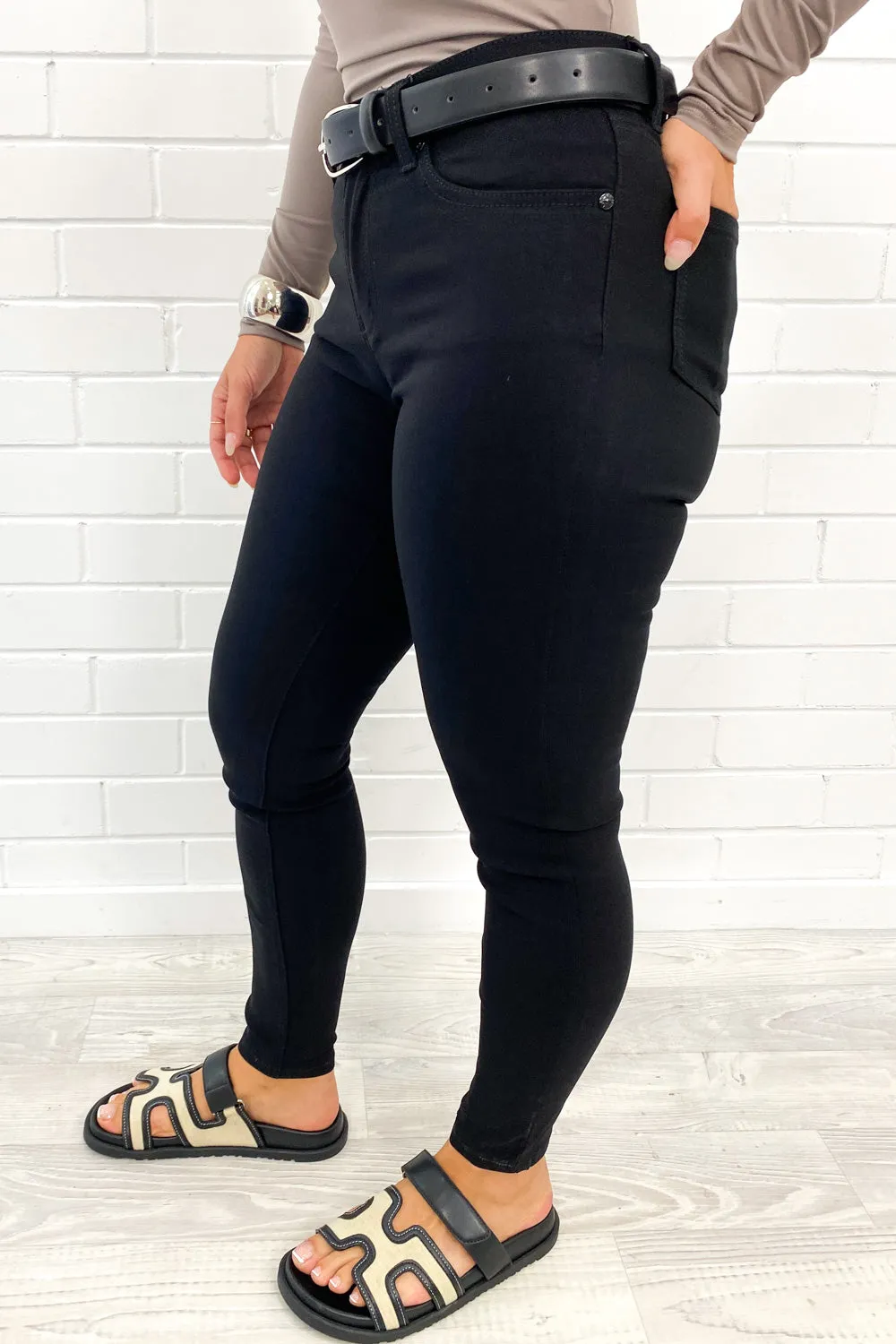 Alexa Pants Petite