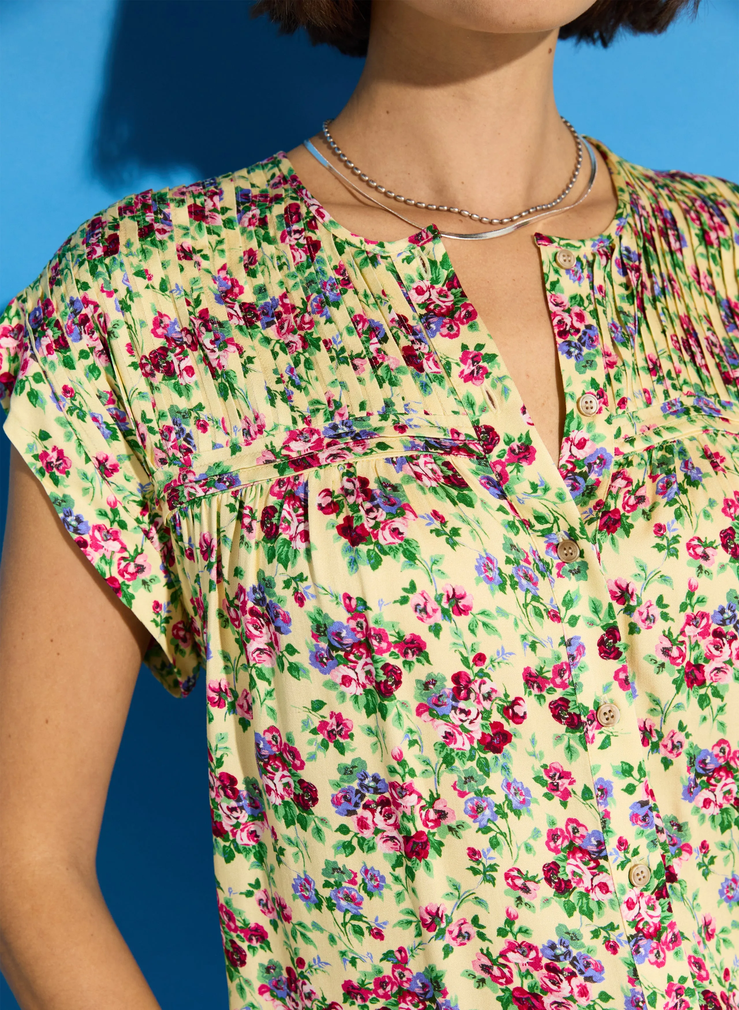 Gia?Satin Cap Sleeve Blouse