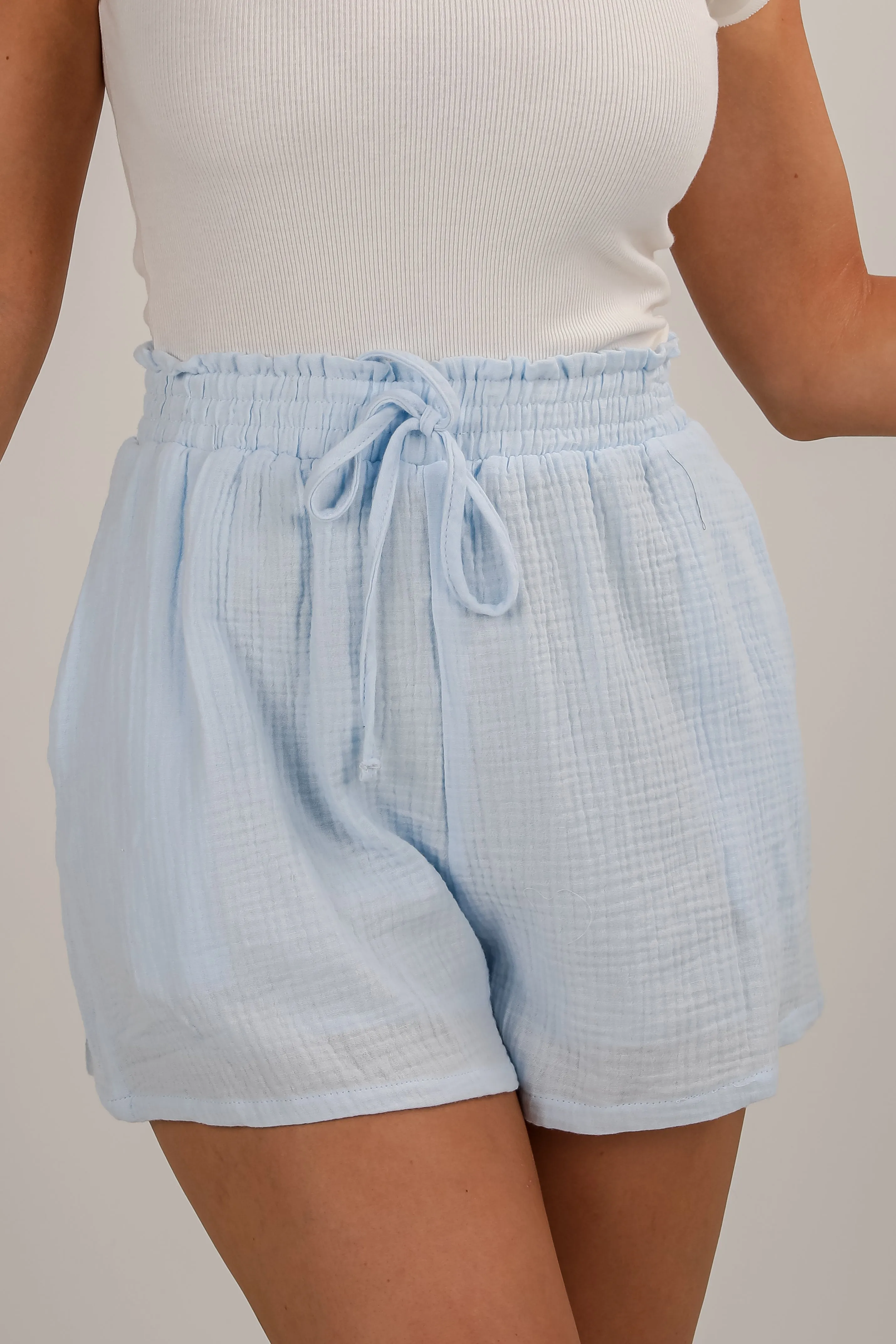 Hit The Breeze Linen Shorts - DU DEAL