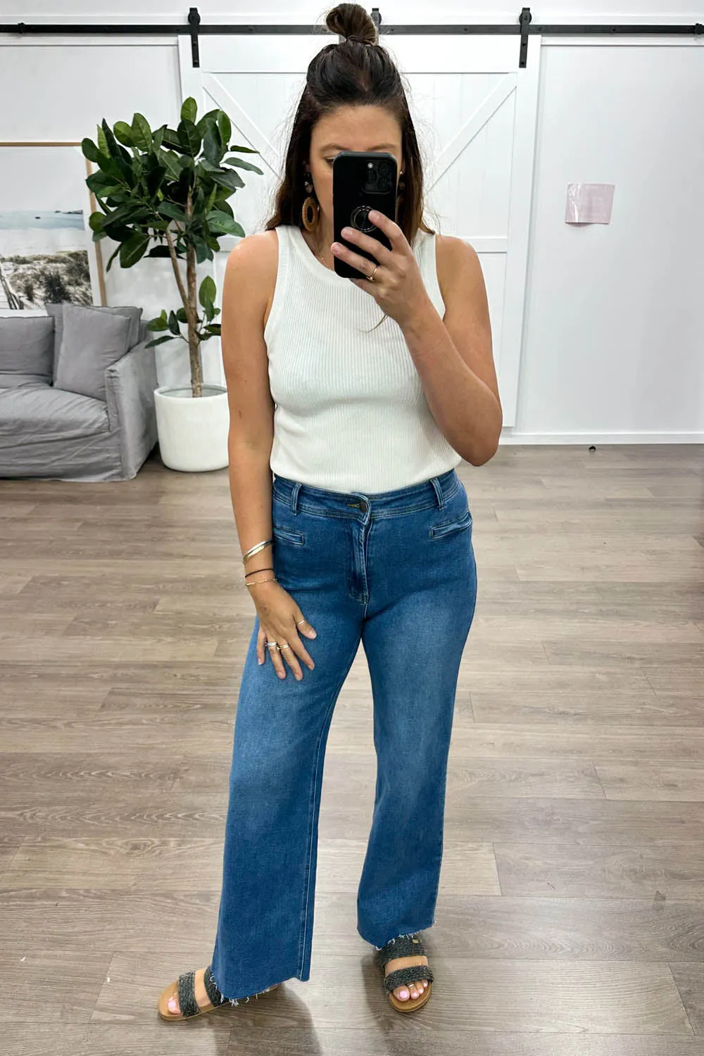 Joni Jeans