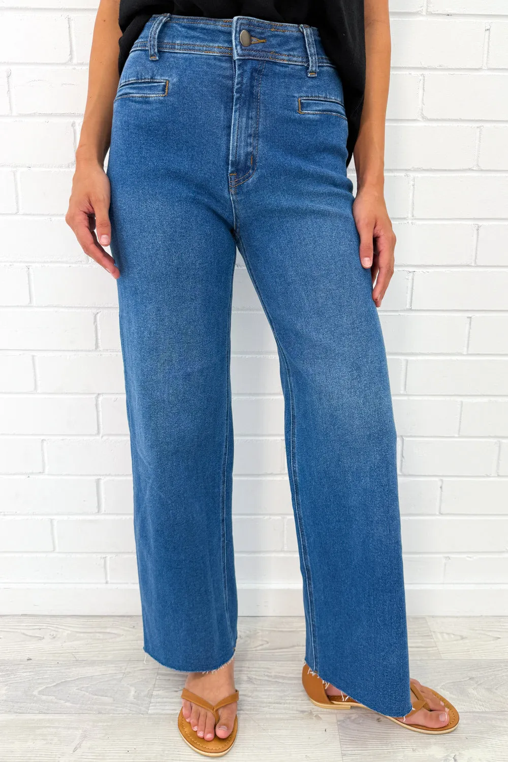 Joni Jeans