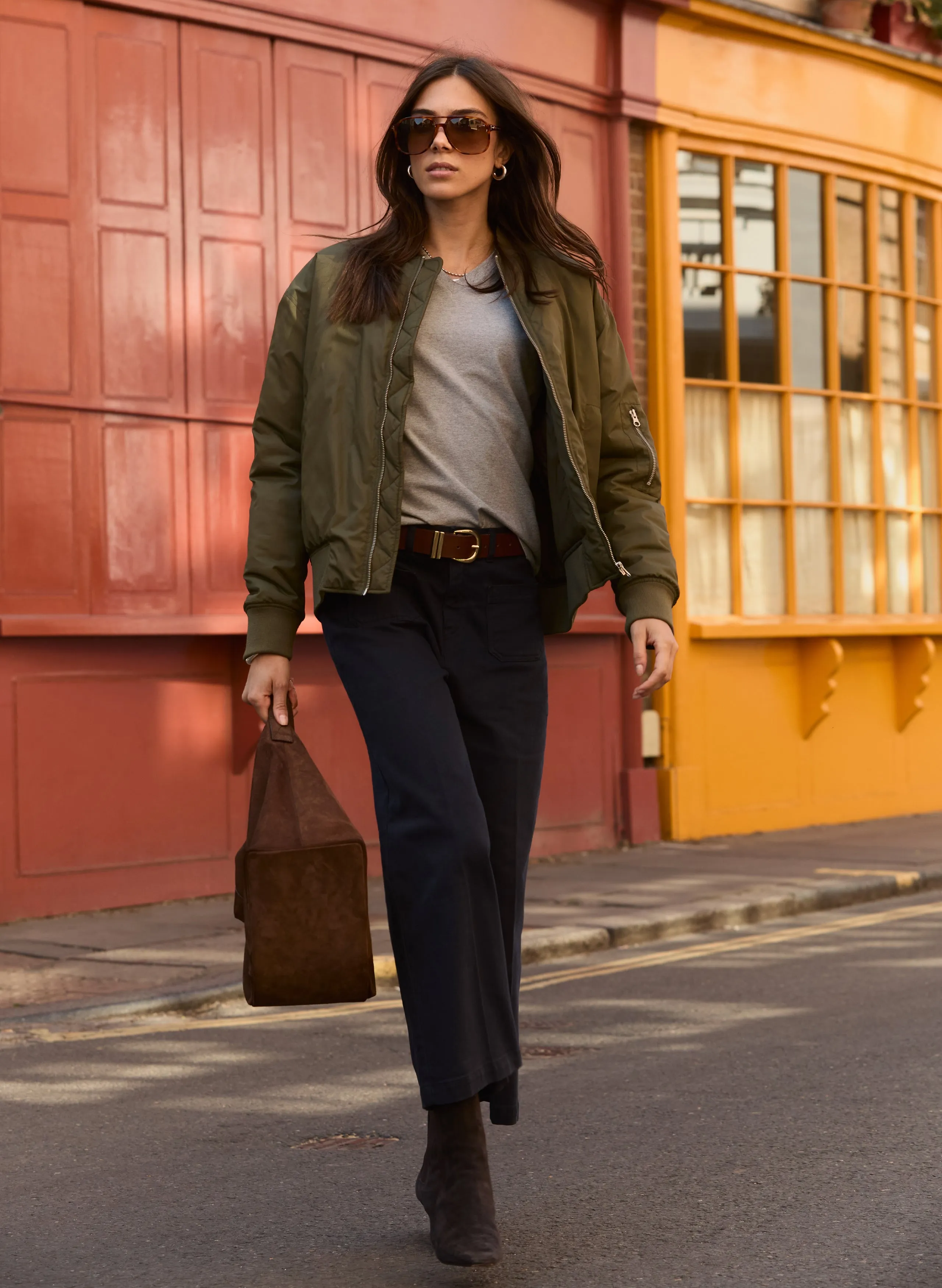 Kiana Organic Cotton V-Neck Slim Tee
