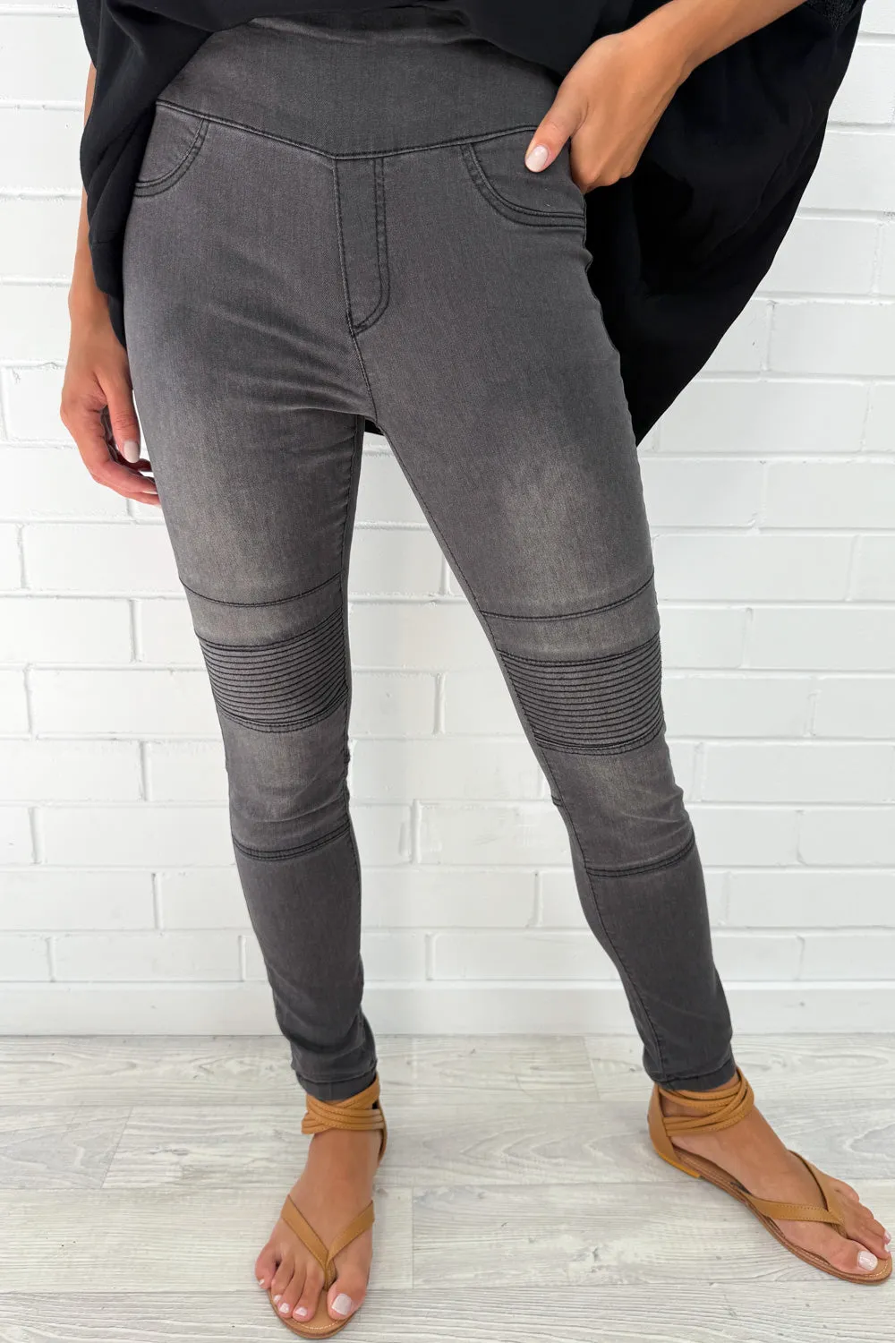 Panel Jeans