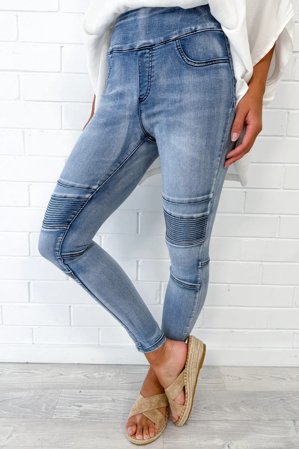Panel Jeans
