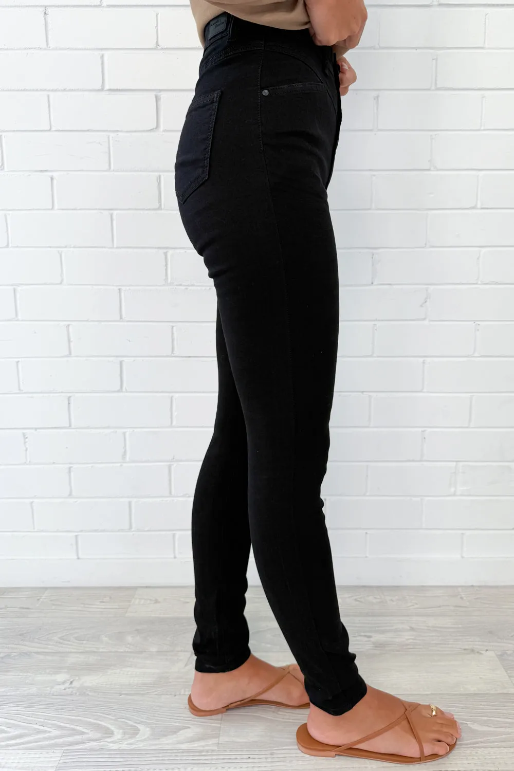 Reign Jeans
