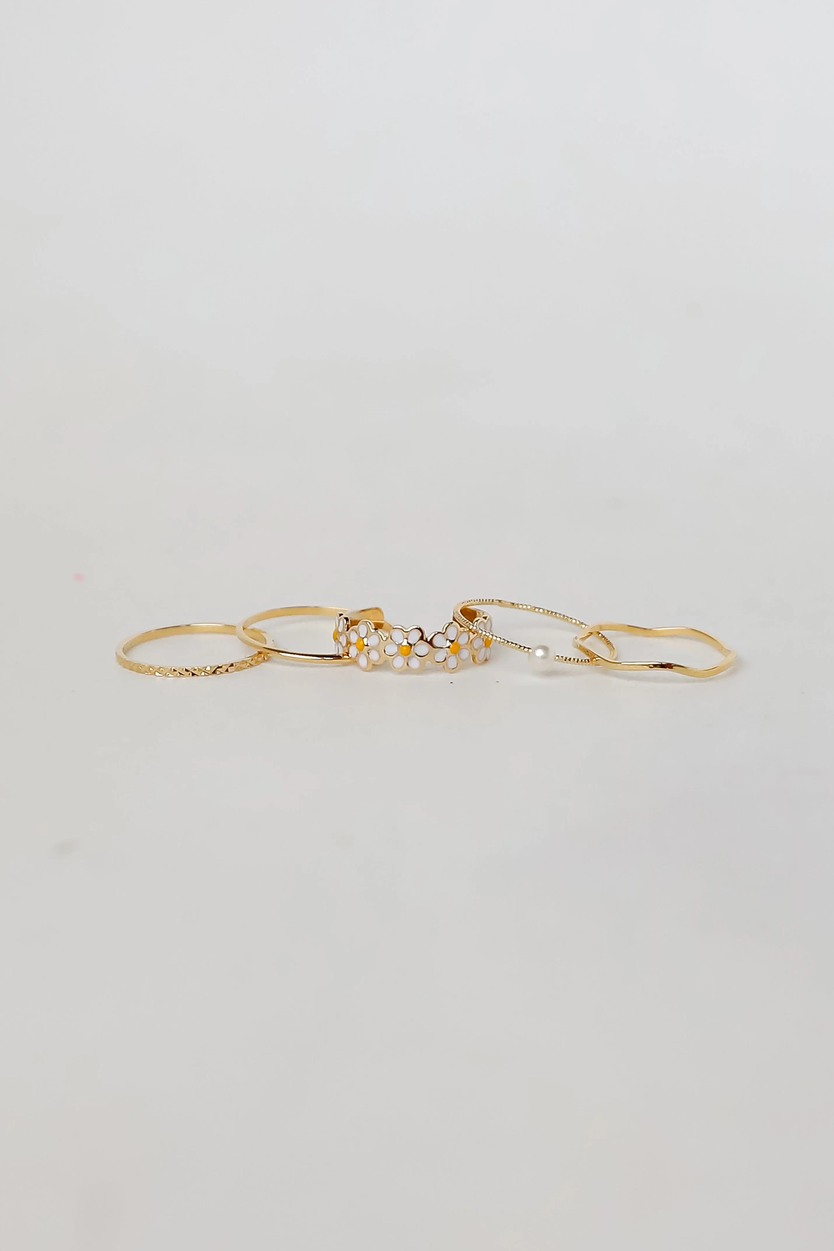 Serena Gold Daisy Ring Set